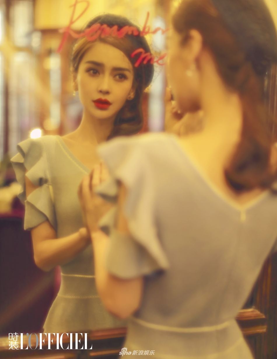 angelababy登时尚杂志封面！大走文艺复古风超像真人芭比