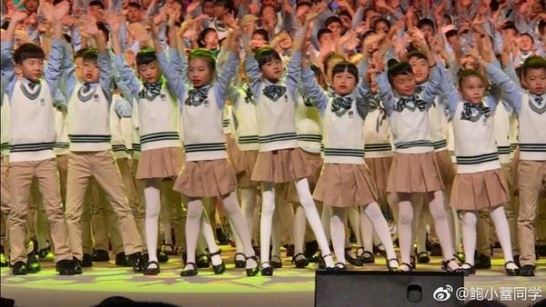 《爸爸2》贝儿「腿细到没肉」！吓坏网友：不要再瘦了