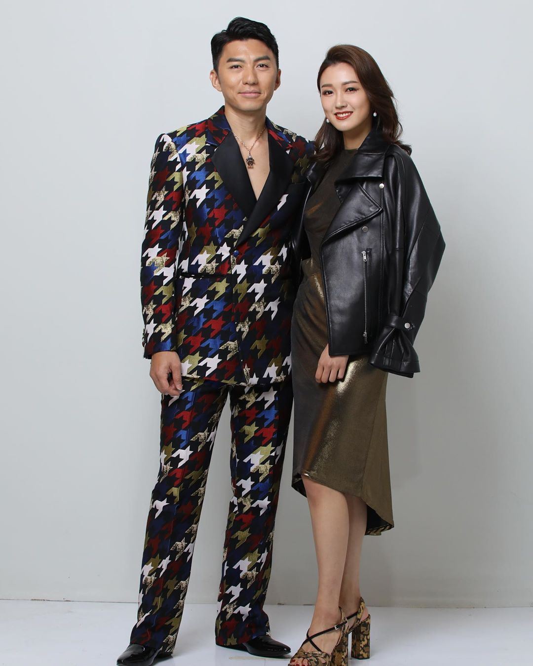 张宝儿想跟男友袁伟豪有合作，演吵架戏份掌掴他：「可以渲泄！」