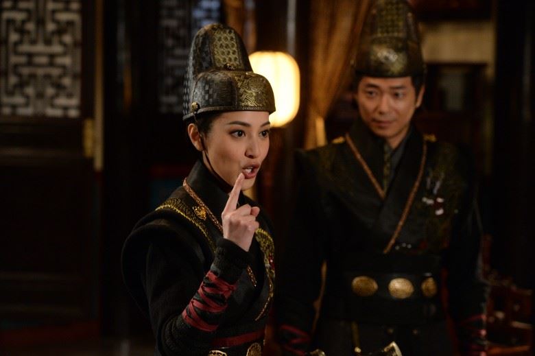 《翻生武林》与陈凯琳再度合作!萧正楠牺牲色相露出大腿