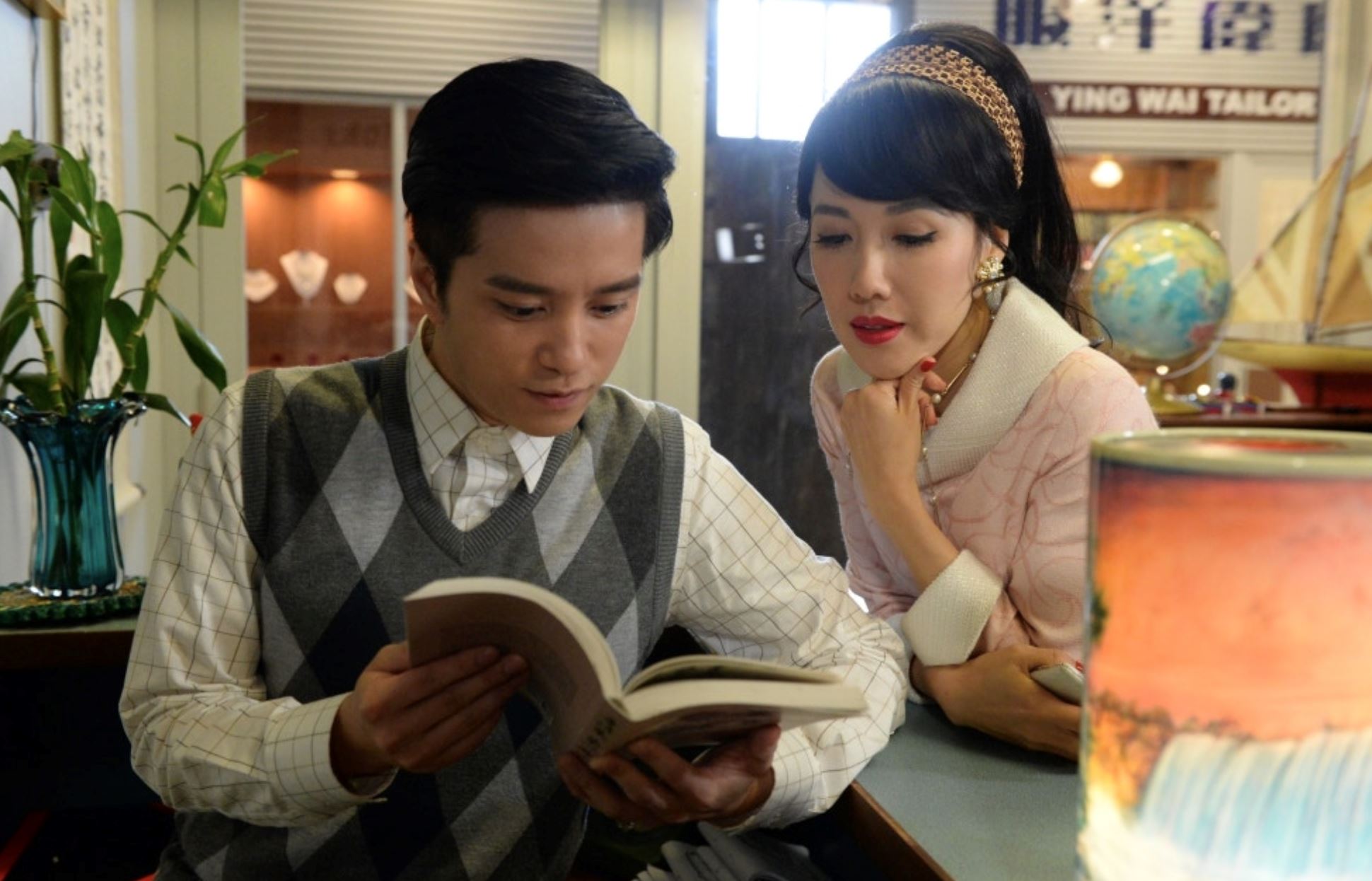 《金宵大厦》三大彩蛋！第一集的游戏画面竟暗藏玄机啊