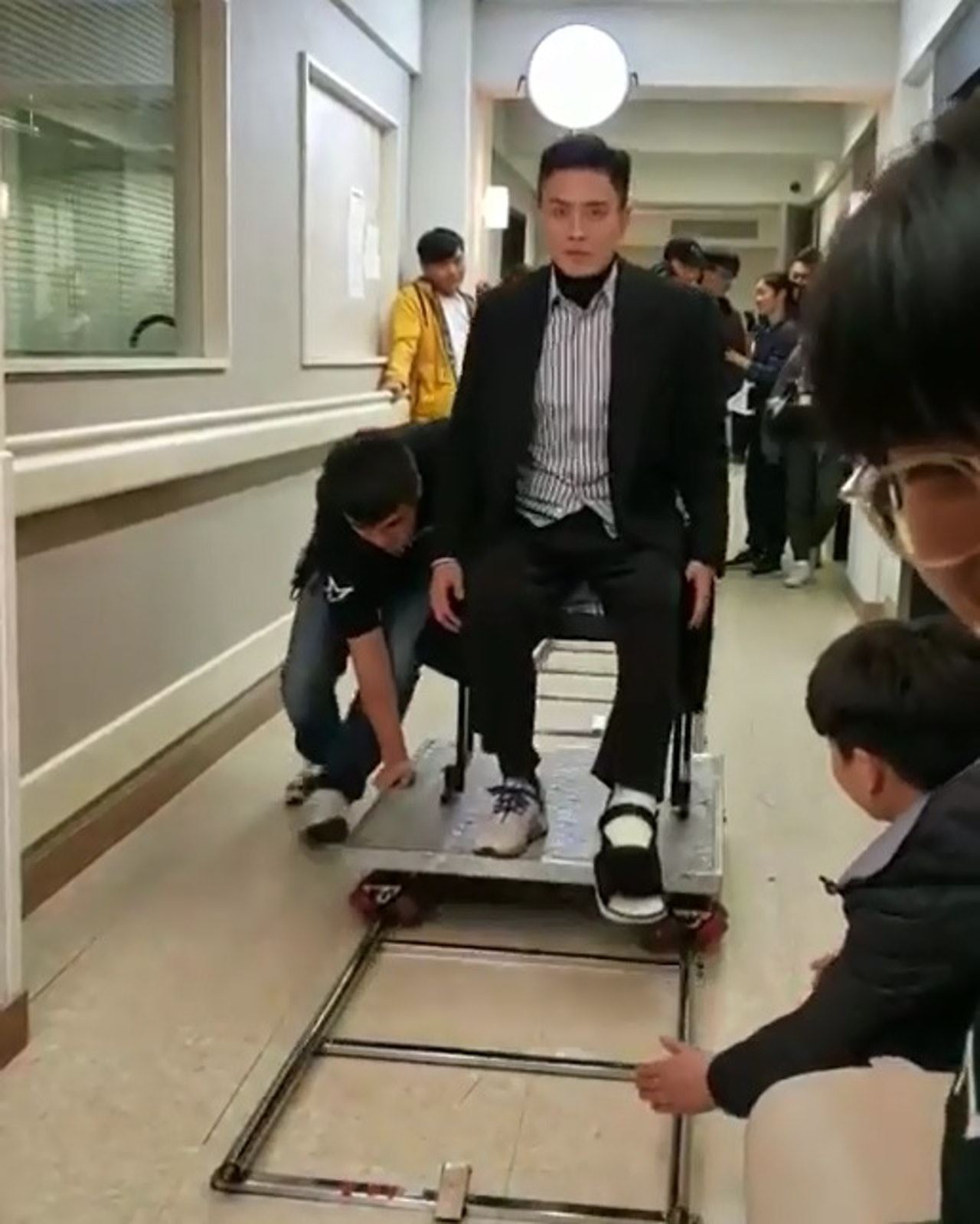 【多图】夹断脚掌怎么拍【飞虎】？黄宗泽公开拍摄真相让人笑爆嘴