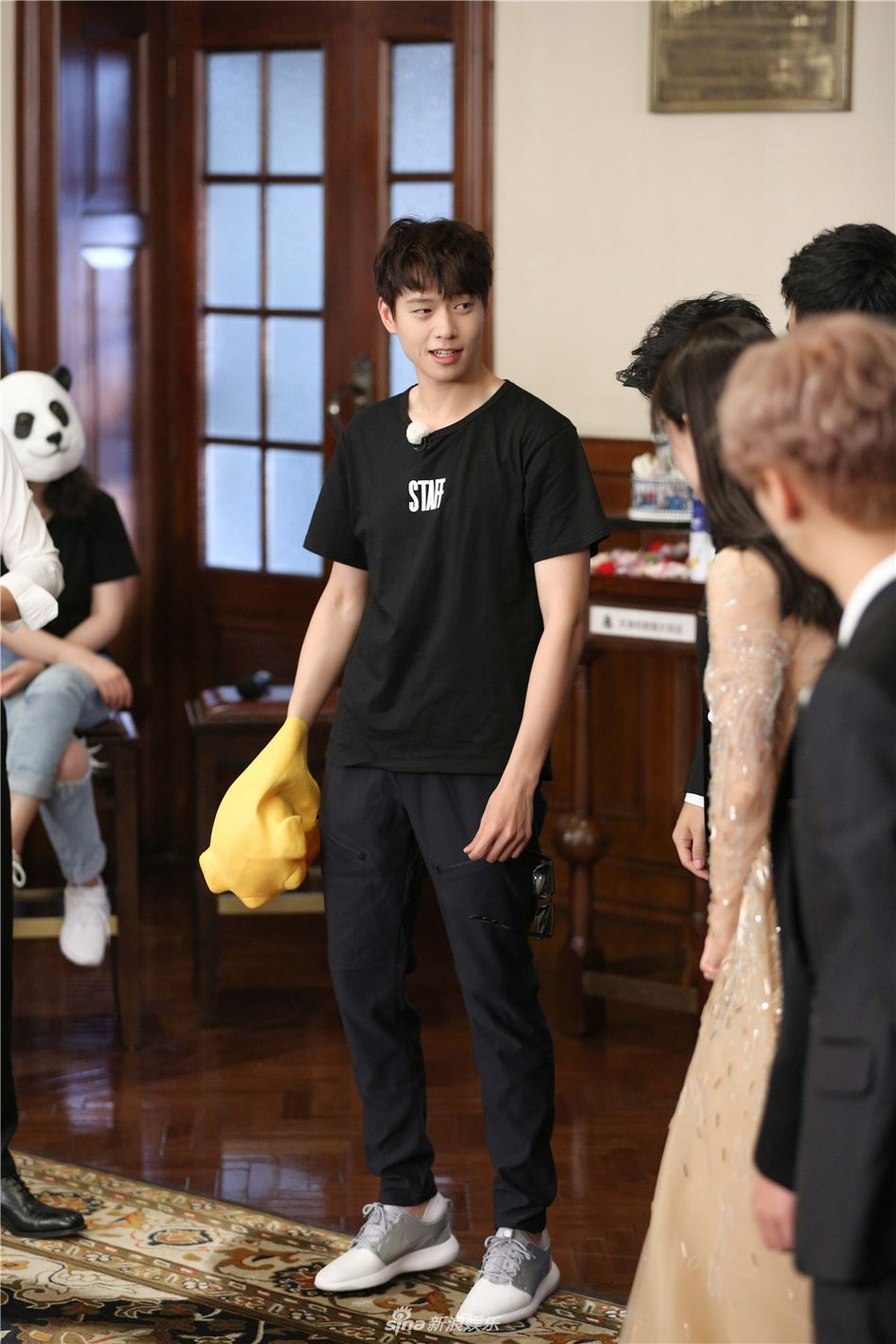 《奔跑吧》今晚收官！魏大勋加盟！邓超竟下跪求饶