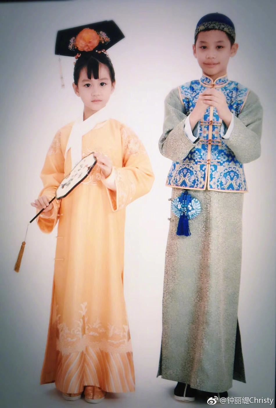 改名跟张伦硕姓张咯！考拉首挑战古装戏 变身小格格很靓女啊