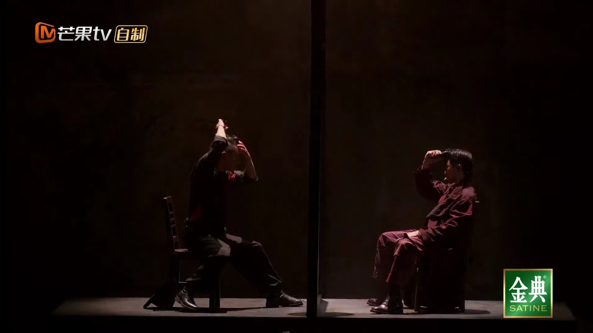 ✨陈小春张智霖五公舞台当众剃头😱 发泄《浮夸》情绪超震撼🔥