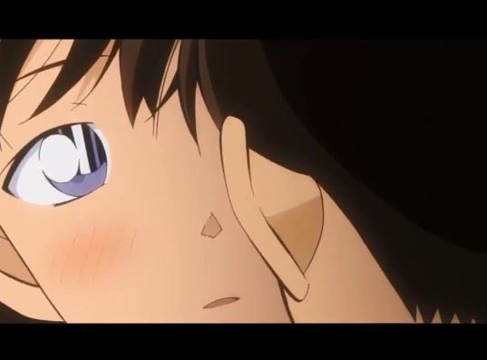 终于在一起啦!新一和小兰亲吻画面甜爆