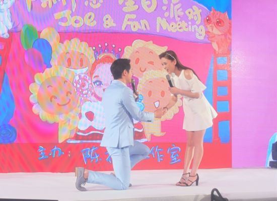 陈乔恩被目击和「红衣男」约会！被挖出两人竟然有婚约