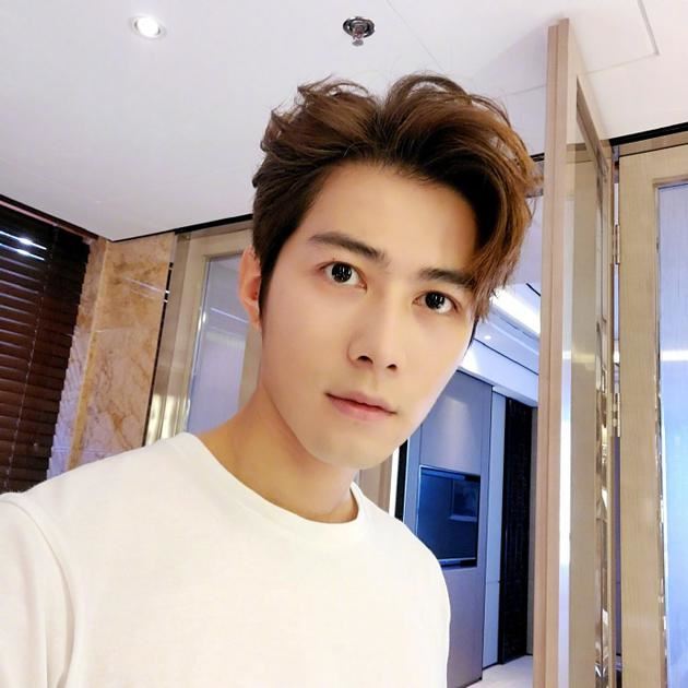 陈学冬晒图自曝车祸后第三次手术结束❗被医生告知一定会风湿😱