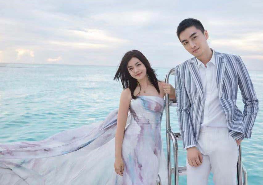 【多图】陈妍希、陈晓马尔地夫婚纱照来啦！十指紧扣甜炸