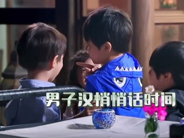 你是不是亲我妹！小泡芙6岁哥霸气外露「追杀」嗯哼