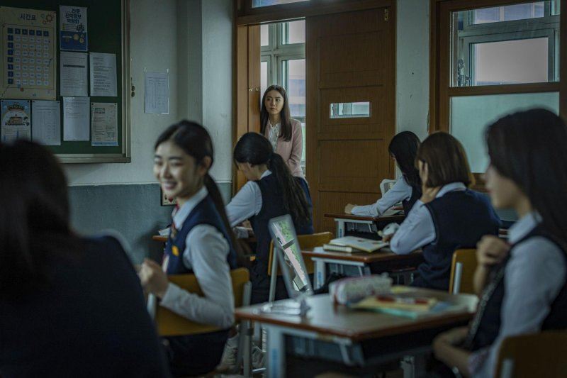 🎬韩国好看恐怖片之一《点名没到的学生》❗️他总是缺席，老师也不会喊他的名