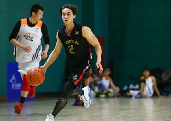 不只周杰伦！娱乐圈会打篮球的还有他！