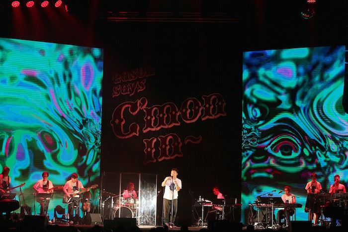 eason高水准high爆演出 经典作冧香港粉丝全场大合唱