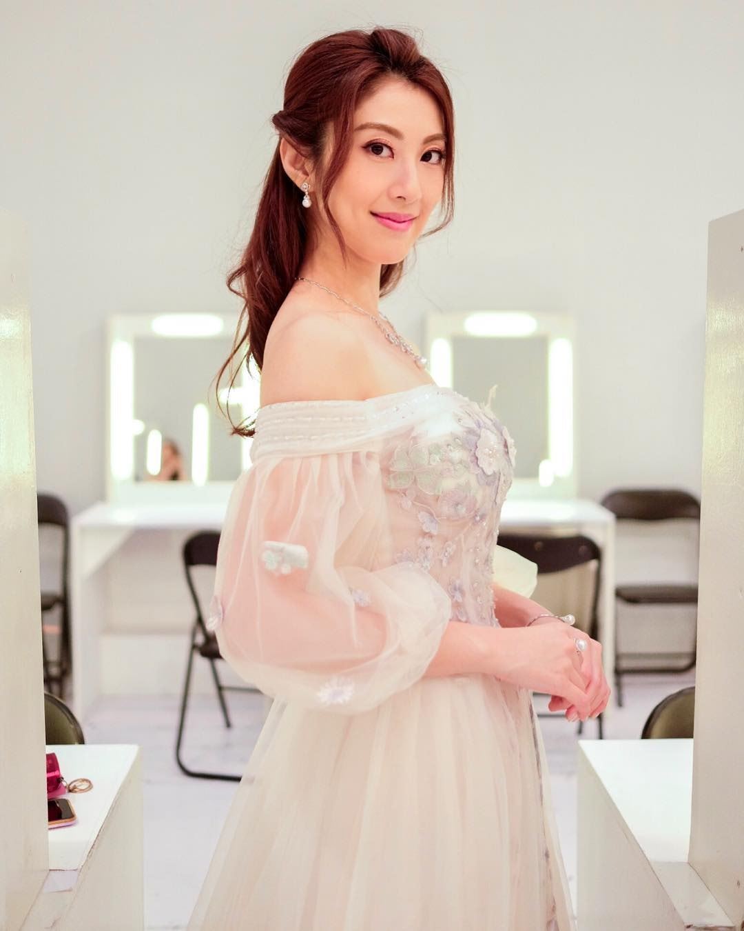 《法证先锋 iv》超恐怖!女演员扮死尸睡真空袋!李施嬅惊:最深刻的一场戏