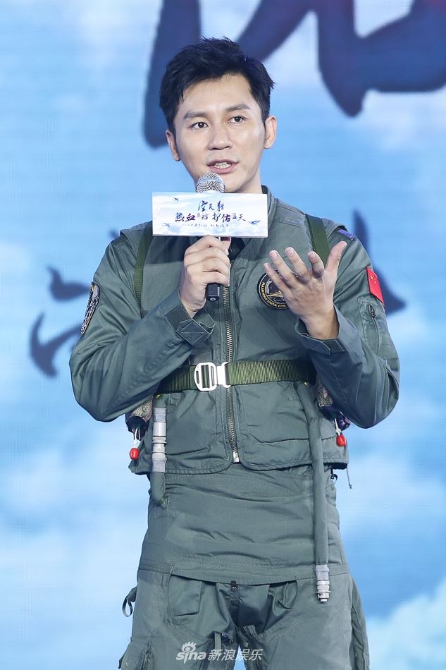 零片酬出演女主角！李晨呼范冰冰：「胖妞」