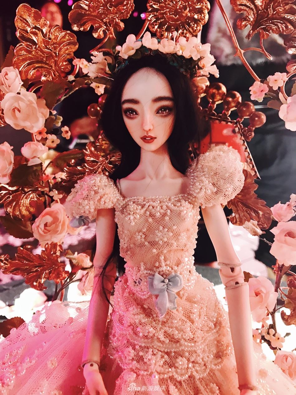 大黑牛是土豪！竟用30万美金为范冰冰定制专属新娘娃娃