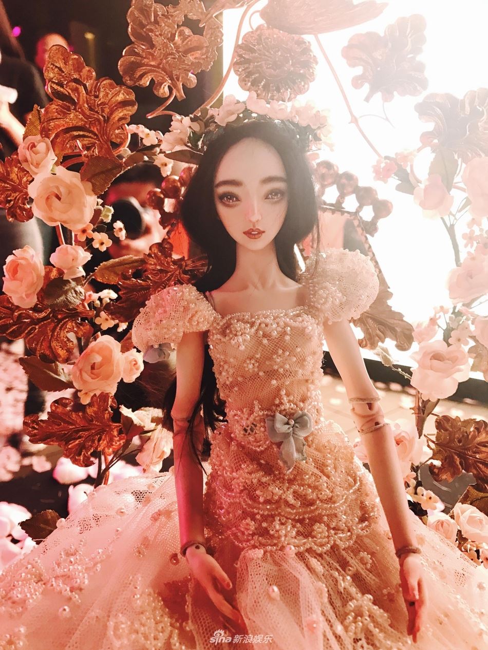 大黑牛是土豪！竟用30万美金为范冰冰定制专属新娘娃娃