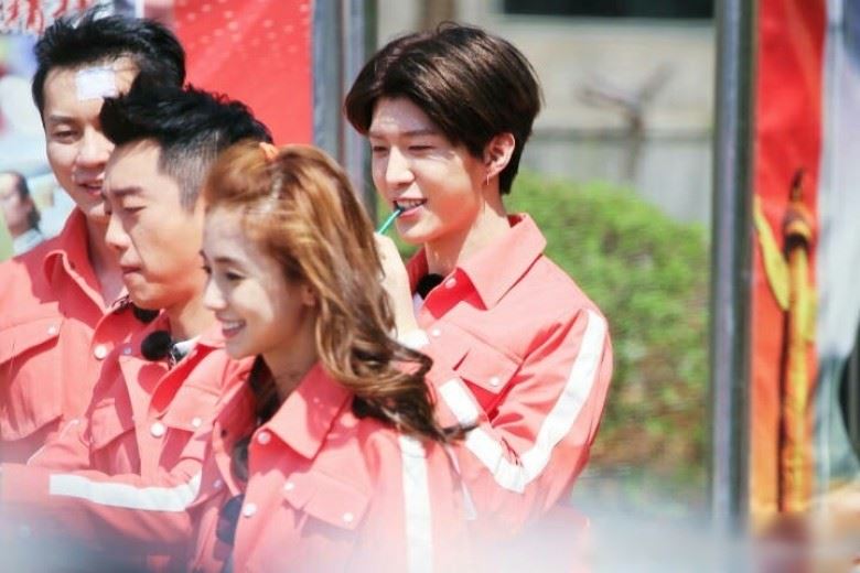 【最新照片】范丞丞出演《奔跑吧》！一大重点看得出李晨超照顾他