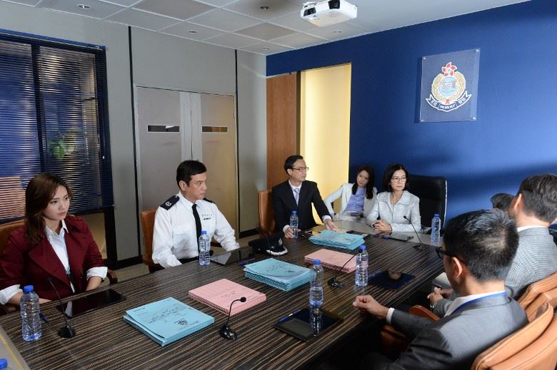 《兄弟》播出啦！杨明化身最帅保镖保护王浩信