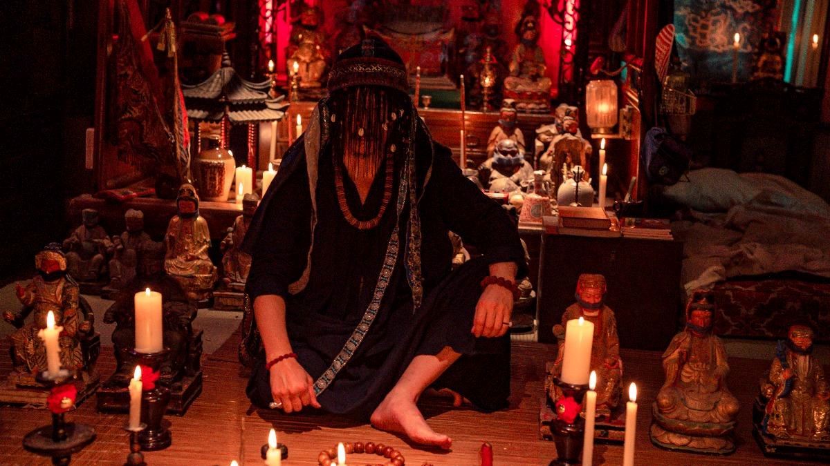 【预告片】探险时误触邪恶祭奠❗《嘎啦》咒语洗脑难忘😱