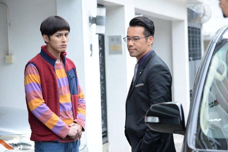 《超时空男臣》萧正楠承认来自明朝 田蕊妮信不信?陌生人突出现带走...