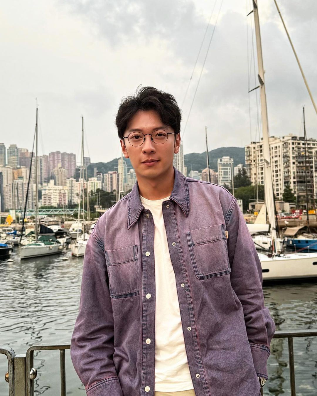 高钧贤晒女友甜蜜放闪💗坦言交往一年可能随时会闪婚💒