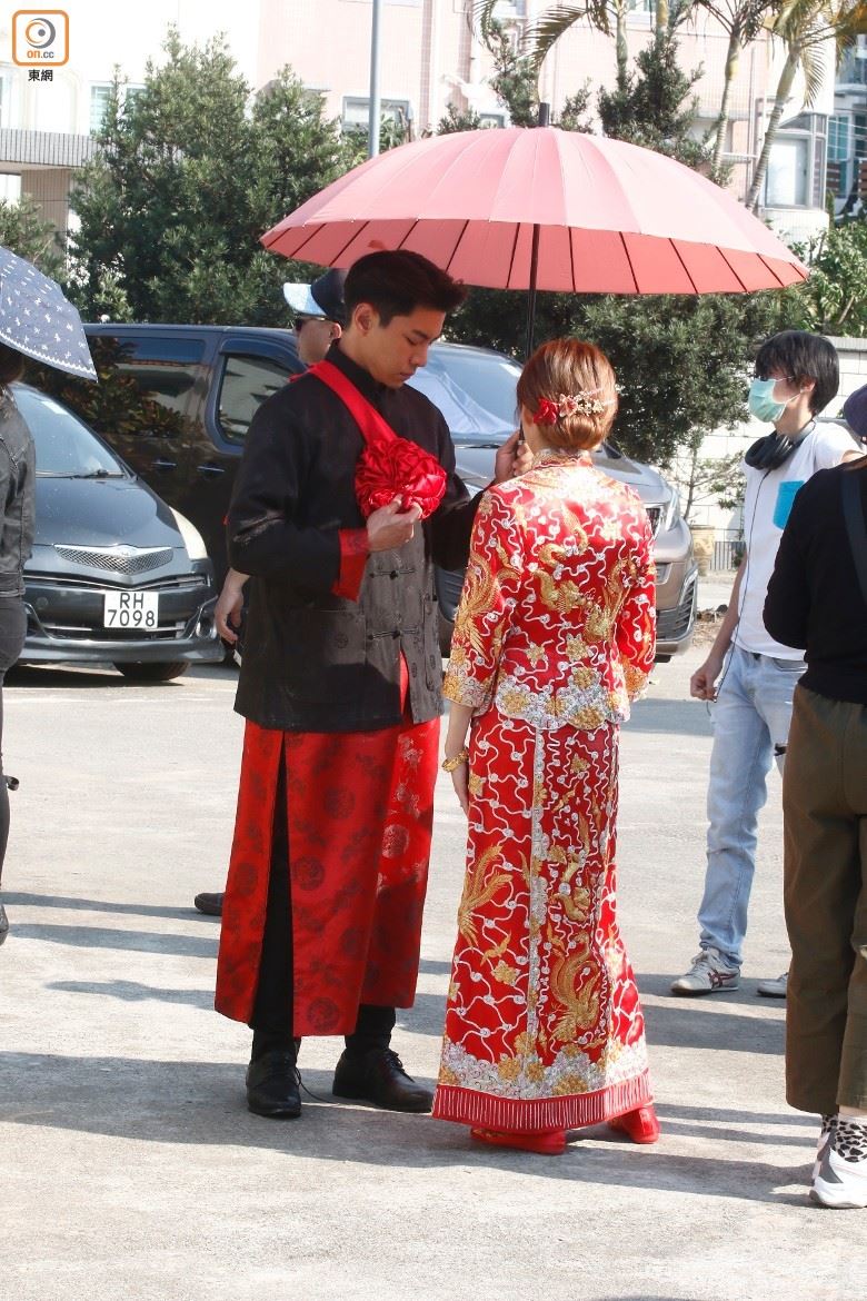 和龚嘉欣结婚啦？！罗天宇：亲嘴前会消毒嘴唇