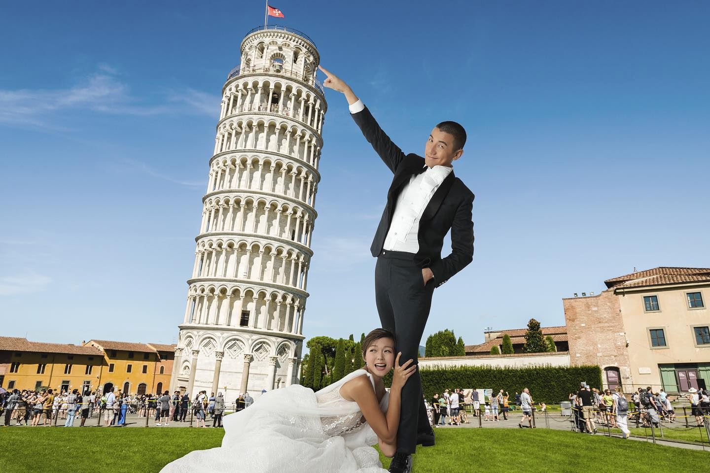 【多图】梁诺妍晒与洪永城的「外国婚照」庆祝结婚1个月❗️好盞鬼呢😍