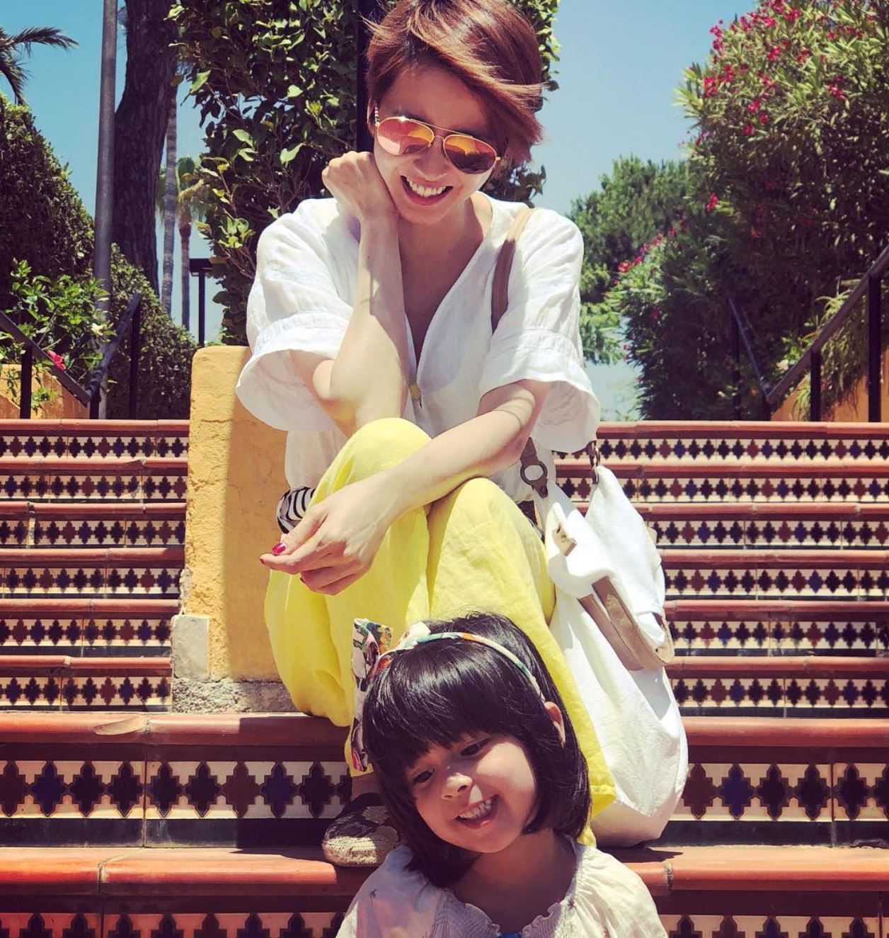 妈妈很伟大！盘点娱乐圈8位高龄妈妈