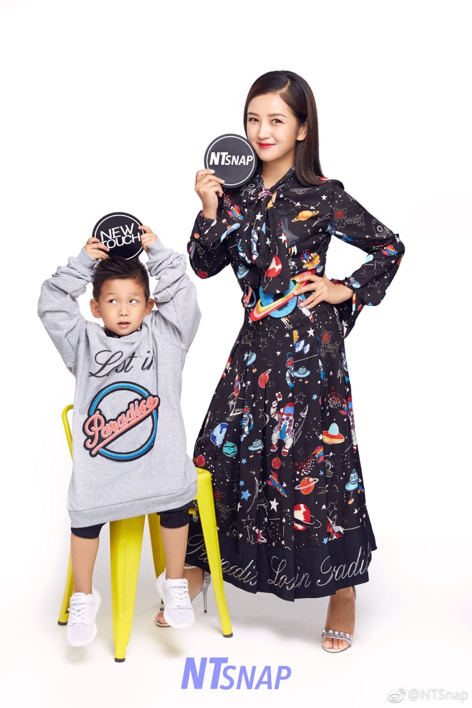 【多图】何洁与七宝拍摄母子时尚写真！超可爱的～