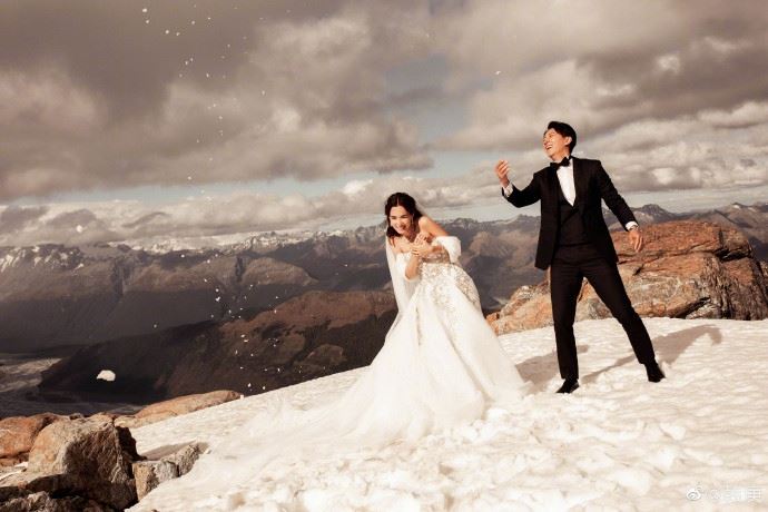 【多图】韩庚、卢靖姗婚纱写真曝光！甜蜜爆表