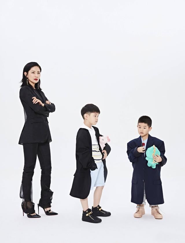 【多图】胡可|安吉|小鱼儿拍母子写真！摄影师大赞两兄弟范儿十足