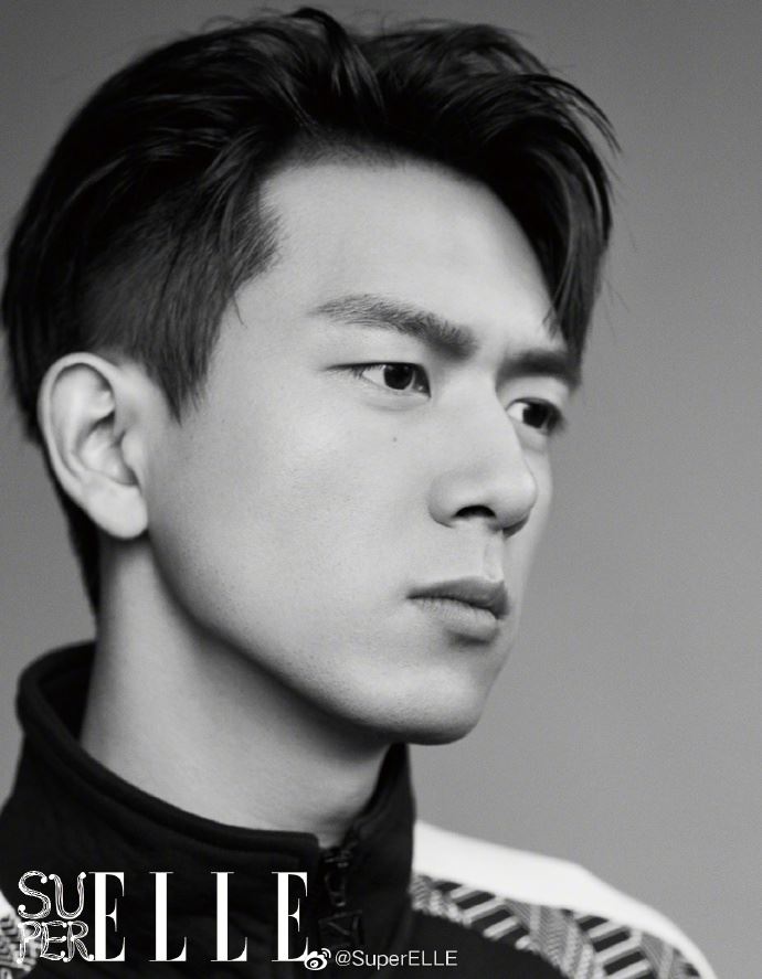 【多图】佟年、韩商言再度合体啦！甜拍杂志写真