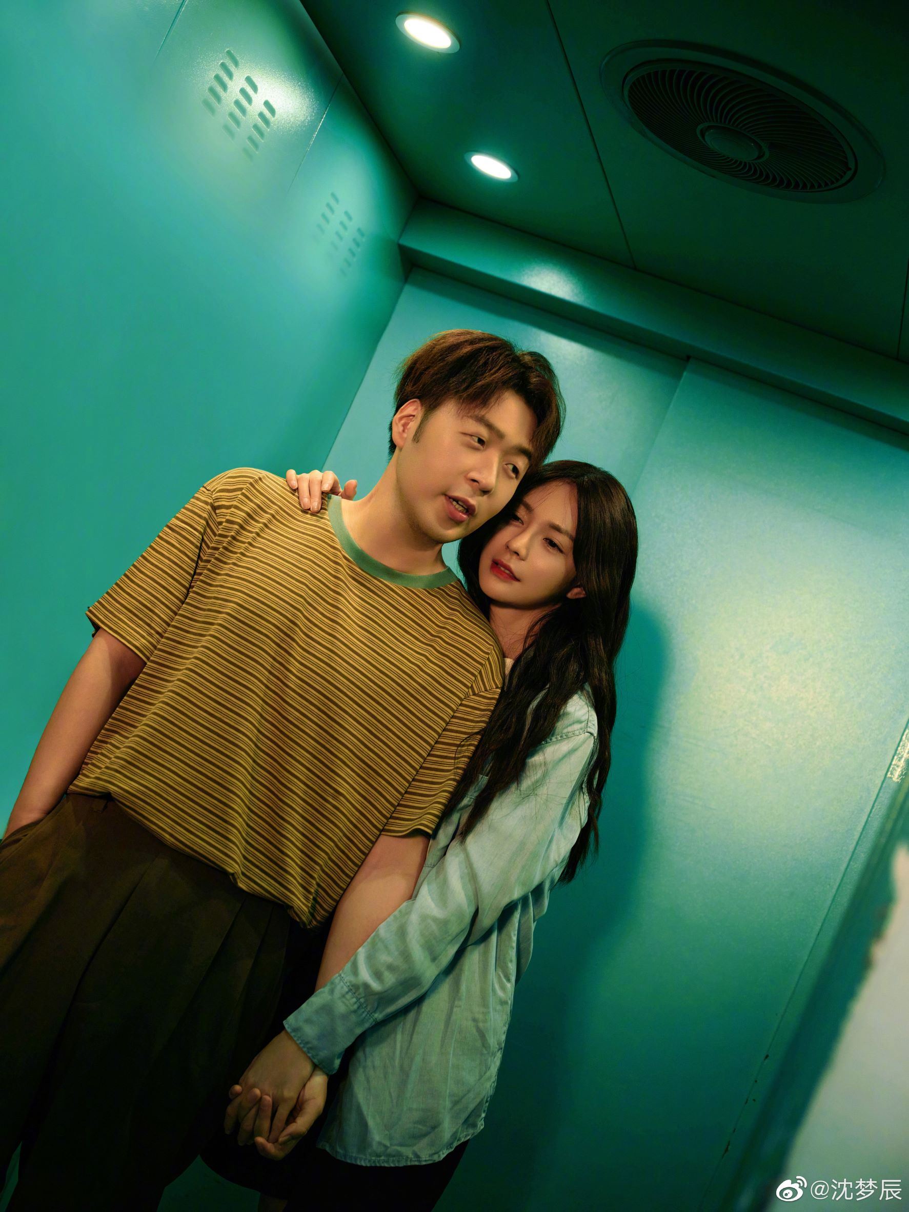 ✨杜海涛生日沈梦辰晒合照破离婚传言🥰改口称：瘦了只有帅😂