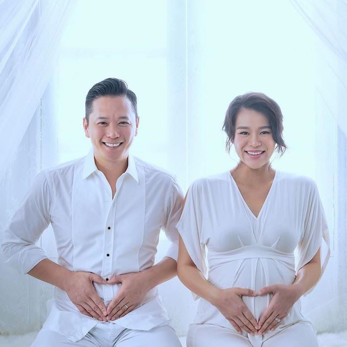 ig分享妈妈经！胡杏儿升级新手妈妈制初乳　