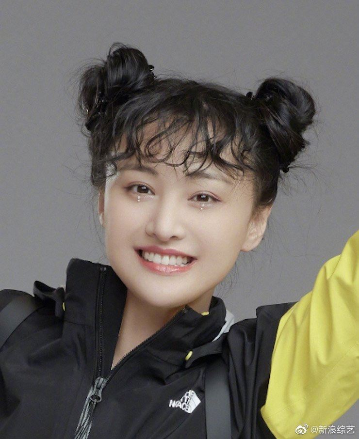 【多图】《奇妙小森林》郑爽海报图曝光！泡面刘海丸子头超元气！