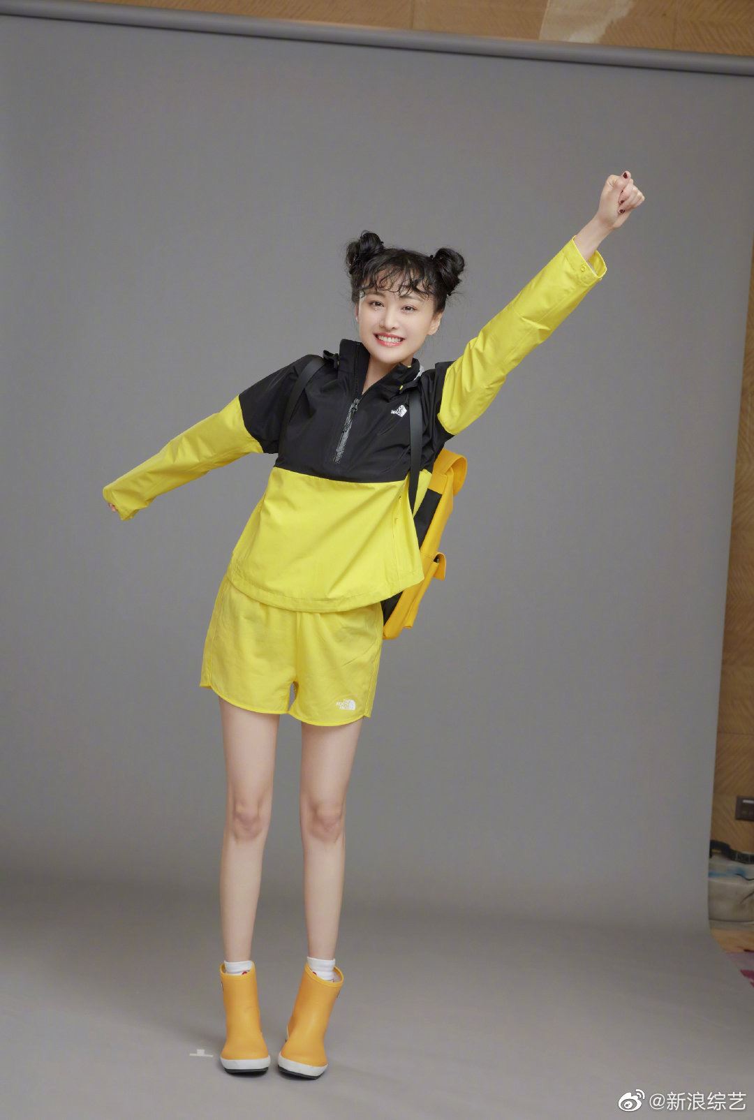 【多图】《奇妙小森林》郑爽海报图曝光！泡面刘海丸子头超元气！