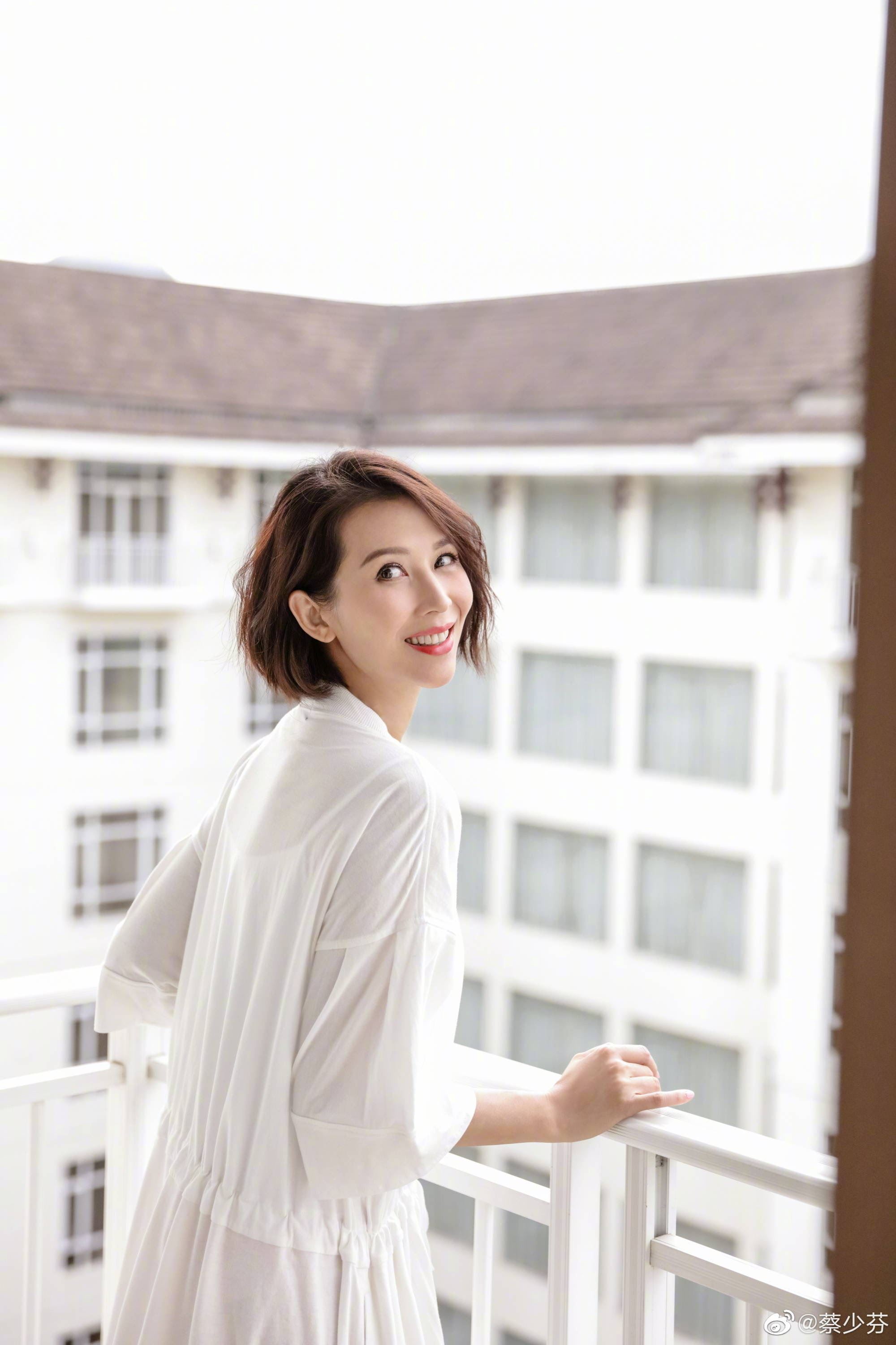 蔡少芬与张晋pk跳女团舞！两人穿情侣装晒恩爱