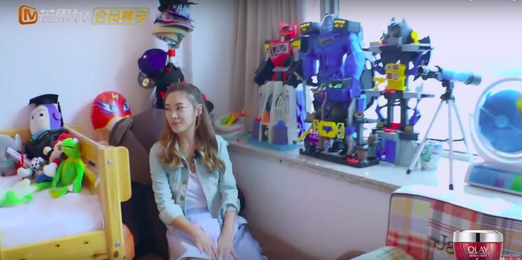 陈小春豪宅首次公开！jasper房间随时大过你的家