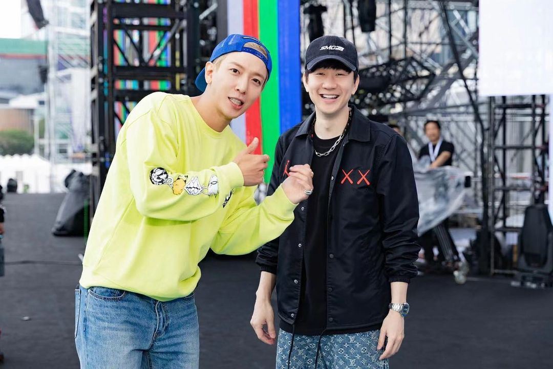 🌟【影片】林俊杰演唱会嘉宾有郑容和❗️一起合唱《checkmate》《小酒窝》⚠️