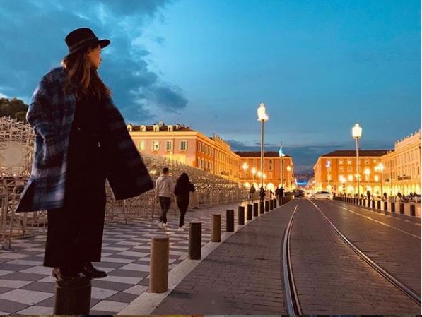 【多图】昆凌晒老公视角美照！都是周杰伦掌镜自夸：超会拍