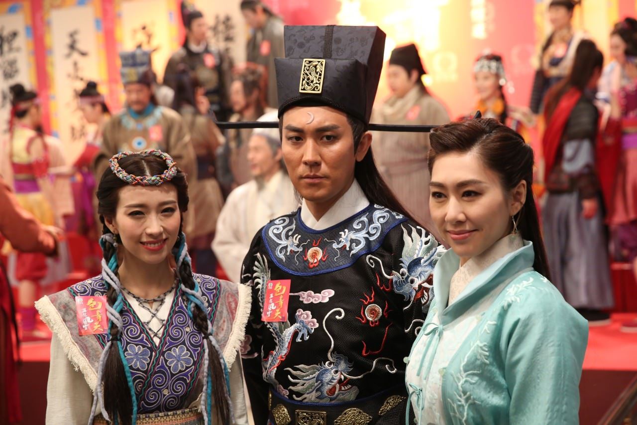 tvb再拍《包青天》！新一代包公是他！胡定欣姚子羚靓爆