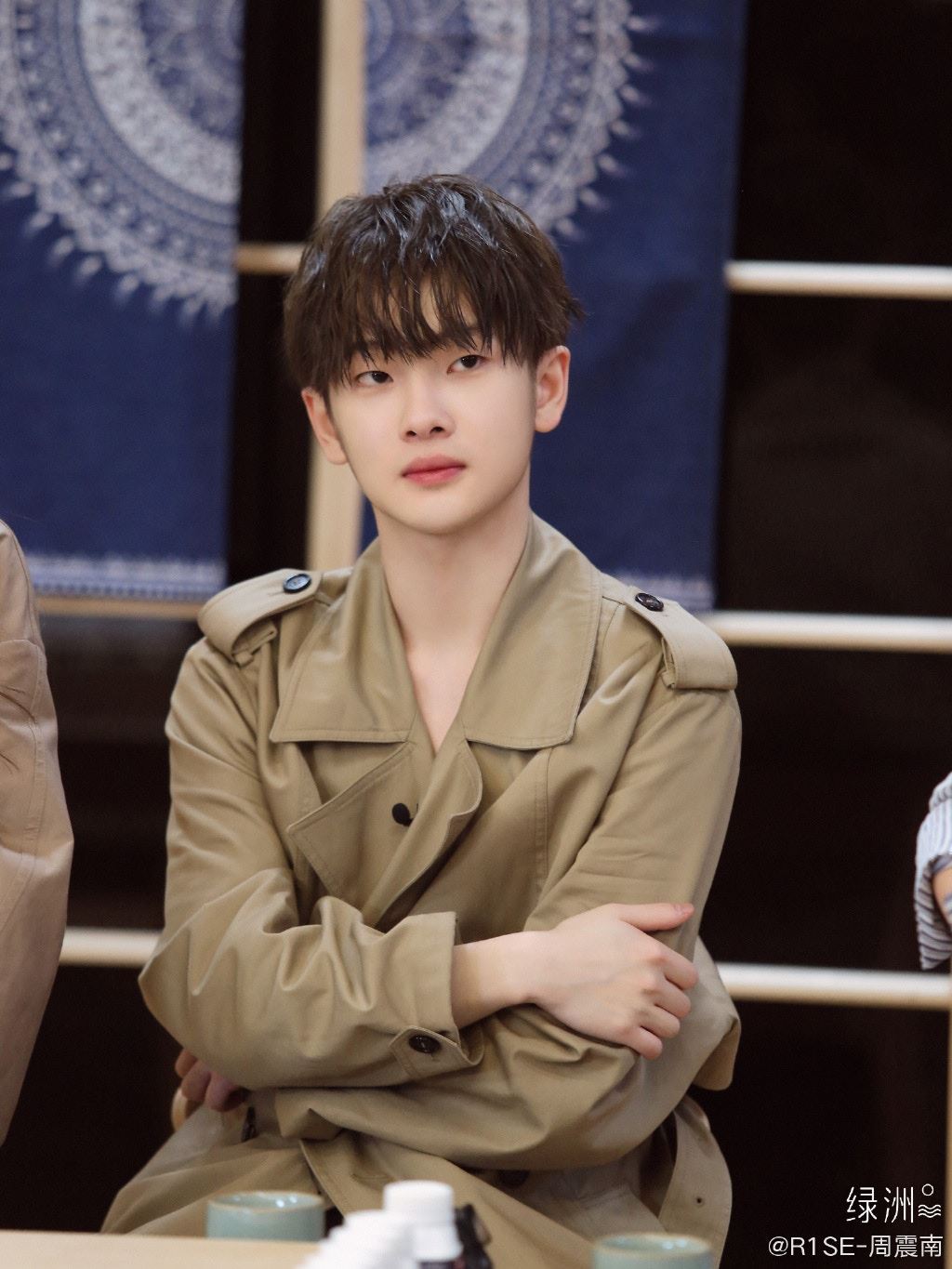 【极限挑战6】迪丽热巴张艺兴疑退出节目，地位被这2位新星取代！