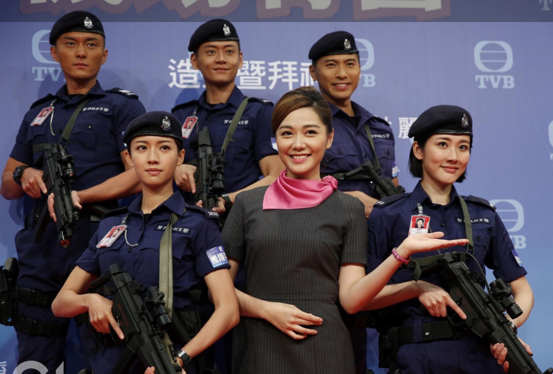 《金宵大厦》李施嬅「空姐look」好美！盘点6位 tvb 最靓空姐