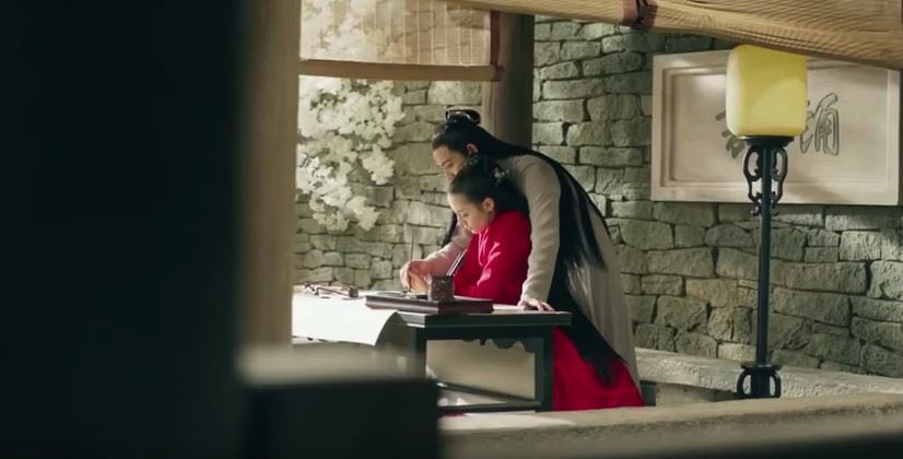 《烈火如歌》预告片出炉！仔仔、迪丽热巴甜蜜戏甜到不忍直视