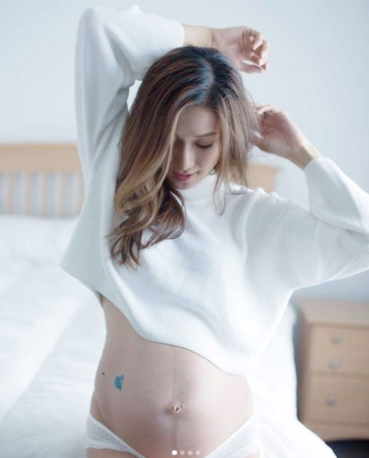 【多图】钟嘉欣晒7个月巨肚写真！留言疑似曝露宝宝性别