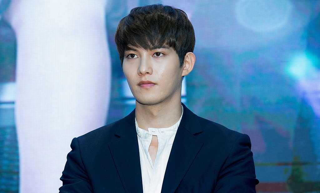 李宗泫又把妹了！韩国网红晒「骚扰私讯」截图！网友骂翻