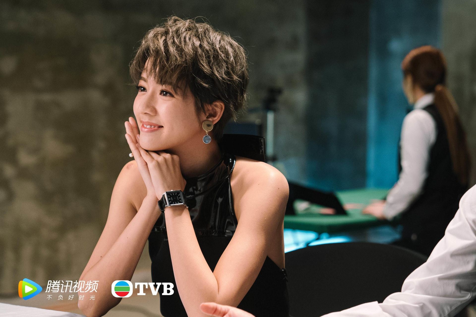 【多图】tvb重头剧《踩过界ii》剧照流出！王浩信、蔡思贝、张振朗组「铁三角」