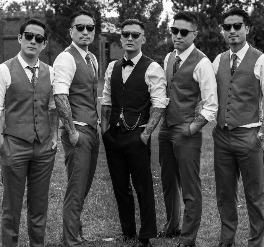 高清婚照新鲜出炉！余文乐王棠云澳洲完婚 彭于晏也在场