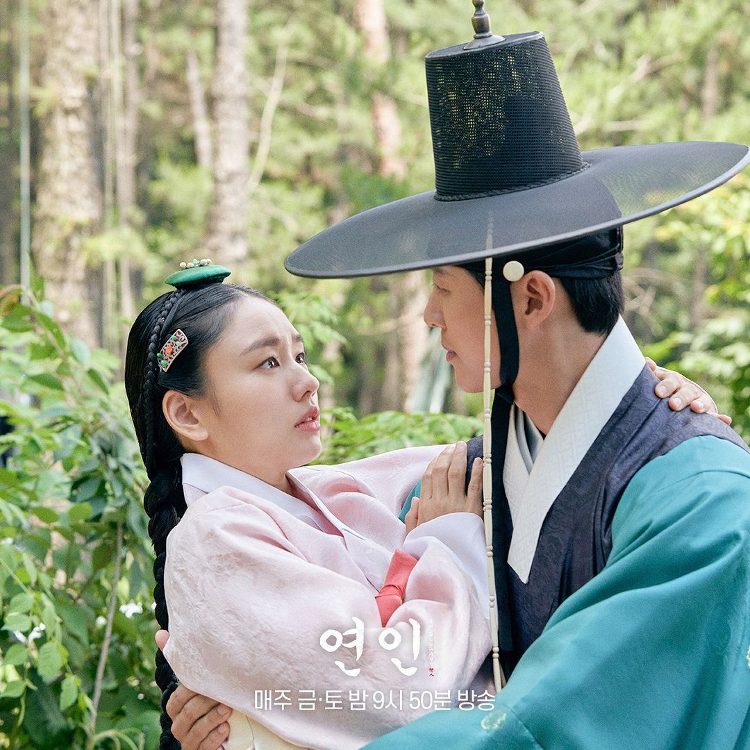 📺韩剧《恋人》已开播❗南宫民安恩真初识就上演公主抱😲